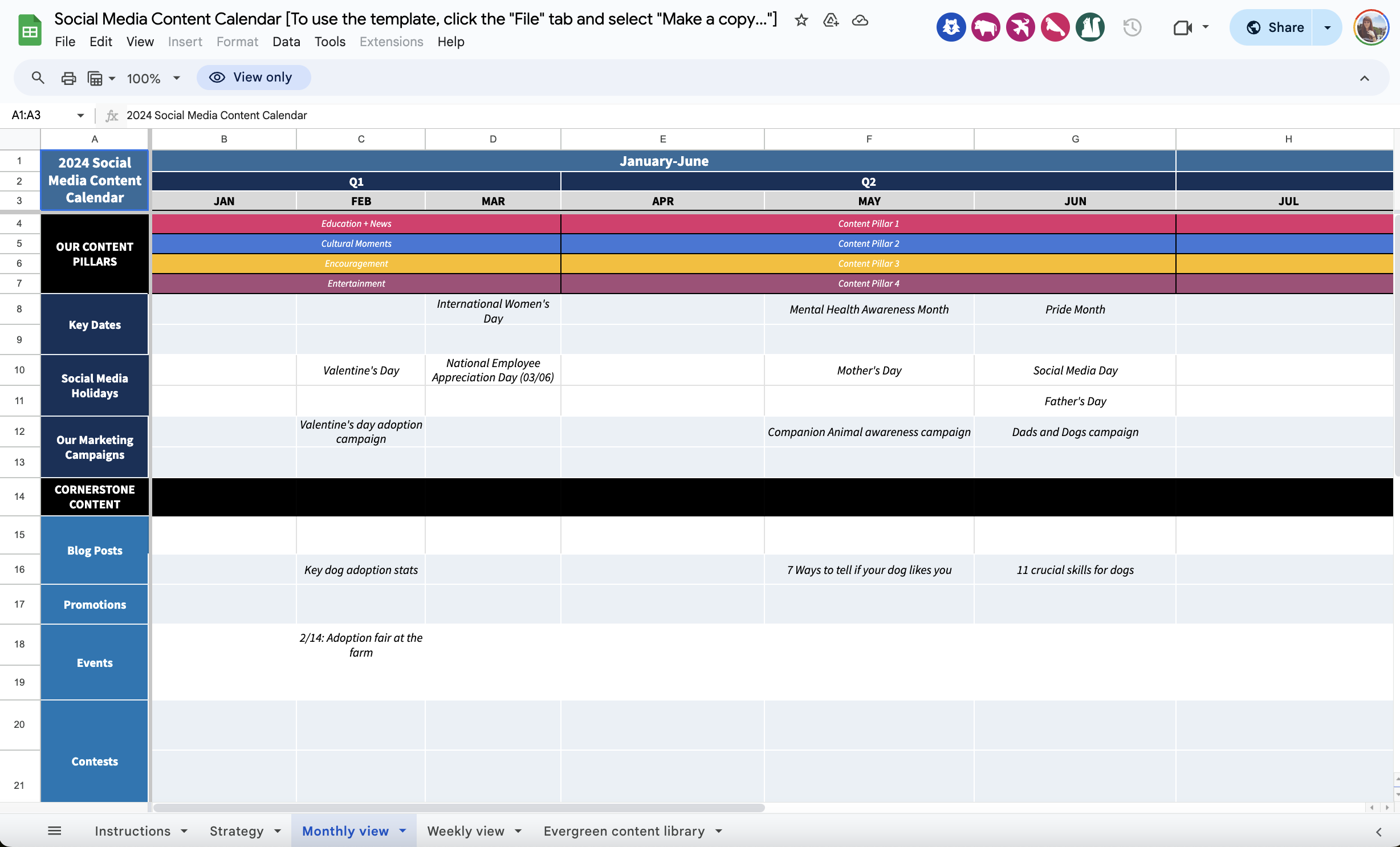 Captura de pantalla de la hoja de cálculo digital para la plantilla de calendario de contenidos en redes sociales de Hootsuite. El calendario está etiquetado por meses y semanas, con barras de colores que indican los temas de contenido previstos y las fechas de los distintos eventos sociales.